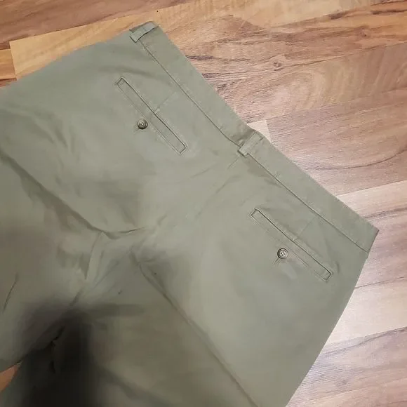 Cutter & Buck Men's Shorts Sz 40 waist - Picture 3 of 4